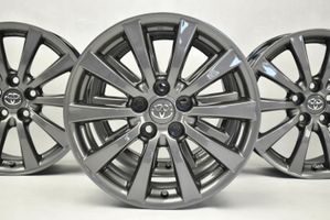 Lexus IS IV XE40 R17 alloy rim 