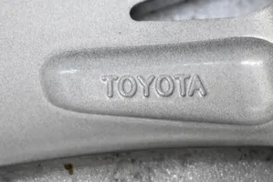 Toyota Yaris XP210 R17-alumiinivanne 