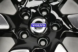 Volvo V90 Cross Country R19-alumiinivanne 
