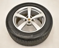 Porsche Macan R18 alloy rim 