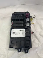 Audi A6 S6 C6 4F Module de fusibles A61A62005