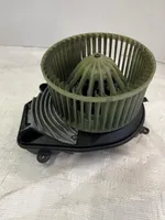 Volkswagen PASSAT B5.5 Ventola riscaldamento/ventilatore abitacolo 8D1820021