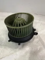 Volkswagen PASSAT B5.5 Ventola riscaldamento/ventilatore abitacolo 8D1820021