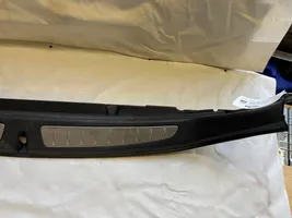 BMW 3 F30 F35 F31 Takaluukun kannen lukon lista 7221875