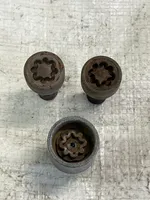 Audi A6 S6 C6 4F Nuts/bolts 