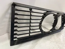 BMW 3 E21 Grille de calandre avant 1834990