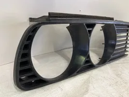 BMW 3 E30 Kühlergrill 18760920