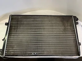 Volkswagen Touran I Aro de refuerzo del ventilador del radiador 1K0121207T