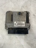 Volkswagen Caddy Calculateur moteur ECU 03G906021CG