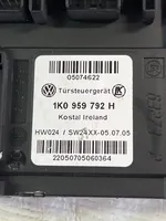 Volkswagen Golf Plus Moteur de lève-vitre de porte avant 1K0959792H