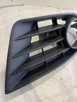 Volkswagen Golf Plus Pretmiglas luktura dekoratīvais režģis 5M0853666B