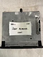 Seat Alhambra (Mk1) Radio/CD/DVD/GPS-pääyksikkö 7M7035186
