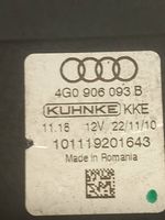 Audi A4 S4 B8 8K Polttoaineen ruiskutuspumpun ohjainlaite/moduuli 4G0906093B