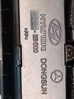Hyundai Santa Fe Moldura de la unidad delantera de radio/GPS 945102B000