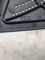 Audi A4 S4 B8 8K Maskownica głośnika bocznego deski rozdzielczej 8T0857227A