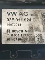 Volkswagen PASSAT B7 Démarreur 02E911024C