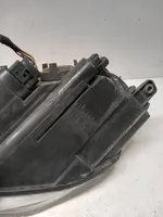 Volkswagen PASSAT CC Lampa przednia 3C8941752C