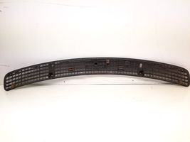 Mercedes-Benz C W203 Grille calandre de capot 2038800205