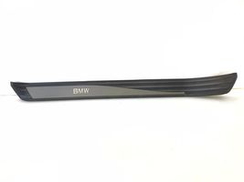 BMW 5 E60 E61 Garniture, jupe latérale/bas de caisse avant 7034303