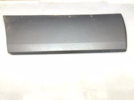 Mercedes-Benz E W124 Rivestimento portiera posteriore (modanatura) 1246901840