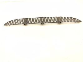 Mercedes-Benz E W210 Grille inférieure de pare-chocs avant 2108850053