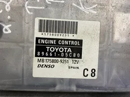 Toyota Avensis T250 Moottorinohjausyksikön sarja ja lukkosarja 8966105C80