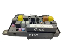 Opel Astra H Fuse module 13206745