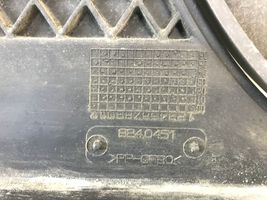 Ford Fusion Jäähdyttimen jäähdytinpuhallin 8240451