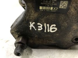 BMW X3 E83 Pompe d'injection de carburant à haute pression 7795713