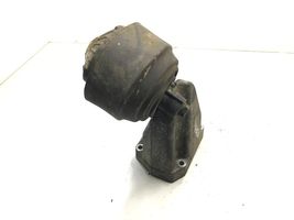 Mercedes-Benz E W211 Supporto di montaggio del motore (usato) a6132230504