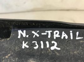 Nissan X-Trail T31 Chlpacze przednie 63854jg000
