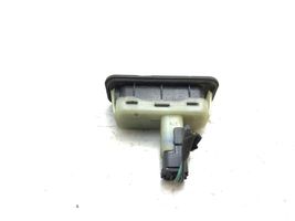 Renault Megane III Tailgate opening switch 8200385515