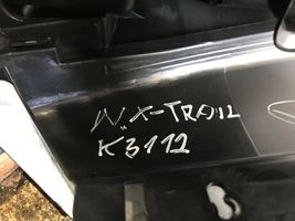 Nissan X-Trail T31 Console centrale 