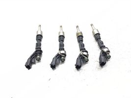 Ford Mondeo MK IV Injektoren Einspritzdüsen Satz Set 0261555065