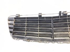 Mercedes-Benz CLK A208 C208 Grille de calandre avant 2088800085