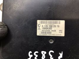 Mitsubishi Colt Calculateur moteur ECU a1351502079