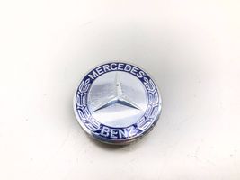 Mercedes-Benz ML W163 Gamyklinis rato centrinės skylės dangtelis (-iai) A1714000025