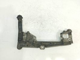 Volkswagen Touran I EGR-venttiilin/lauhduttimen kiinnike 03G131159