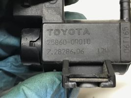 Toyota RAV 4 (XA20) Vakuuminis vožtuvas 258600R010