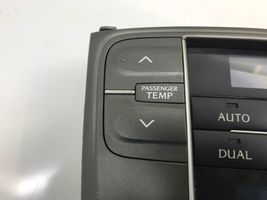 Lexus IS 220D-250-350 Panel klimatyzacji 758950
