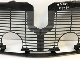 Mercedes-Benz C W202 Garniture de radiateur A2025000618