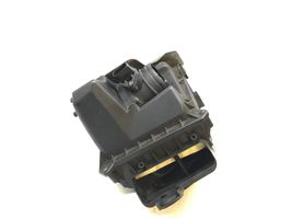 Audi A4 S4 B7 8E 8H Scatola del filtro dell’aria 03G133835