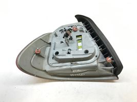 BMW 3 E46 Lampa tylna 406022R