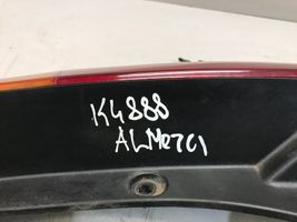 Nissan Almera Tino Takavalot K4888