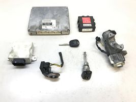 Toyota Avensis T250 Kit centralina motore ECU e serratura 8966105C82