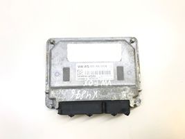 Volkswagen Fox Komputer / Sterownik ECU i komplet kluczy 03D906023