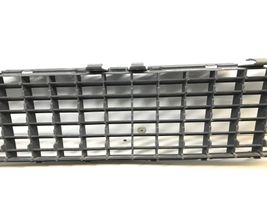 Opel Vectra C Front bumper lower grill 13182906