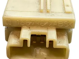 Toyota Land Cruiser (HDJ90) Przełącznik antenowy 156798