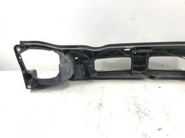 Opel Vivaro Panel mocowania chłodnicy / góra 8200106571