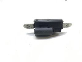 Opel Corsa D Loading door lock K5124